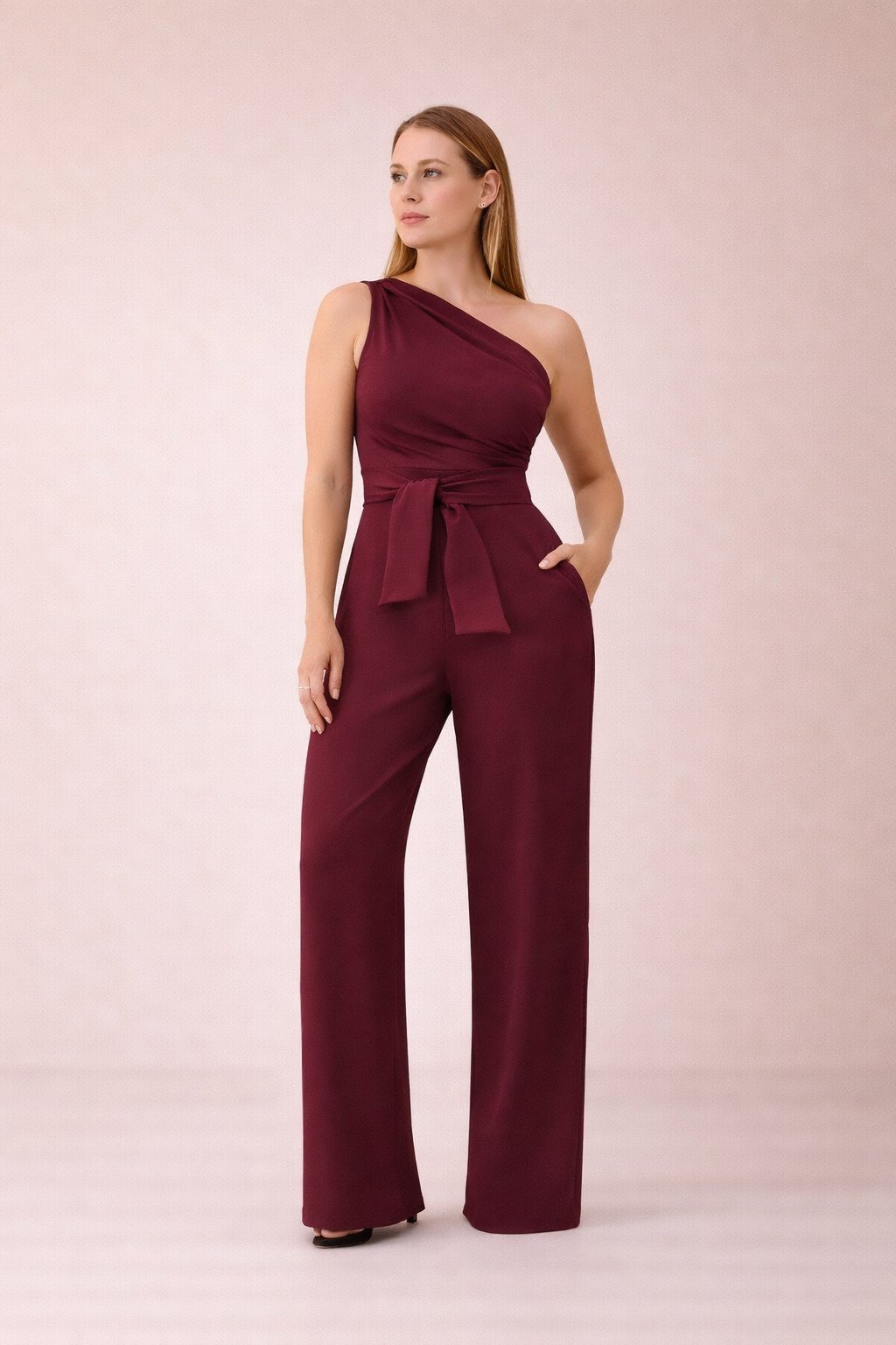 Cali - Dames Jumpsuit met Eén Schouder en Strikceintuur