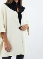 Michaela - Vrouwen Contrasterende Zwarte Kraag Ritsdetail Poncho