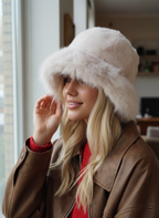 Lakeisha - Dames Faux Fur Materiaal Bucket Hat