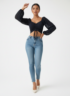Lennon - Modieuze Dames Gecrunchte Voorkant & Transparante Mouwen Crop Top