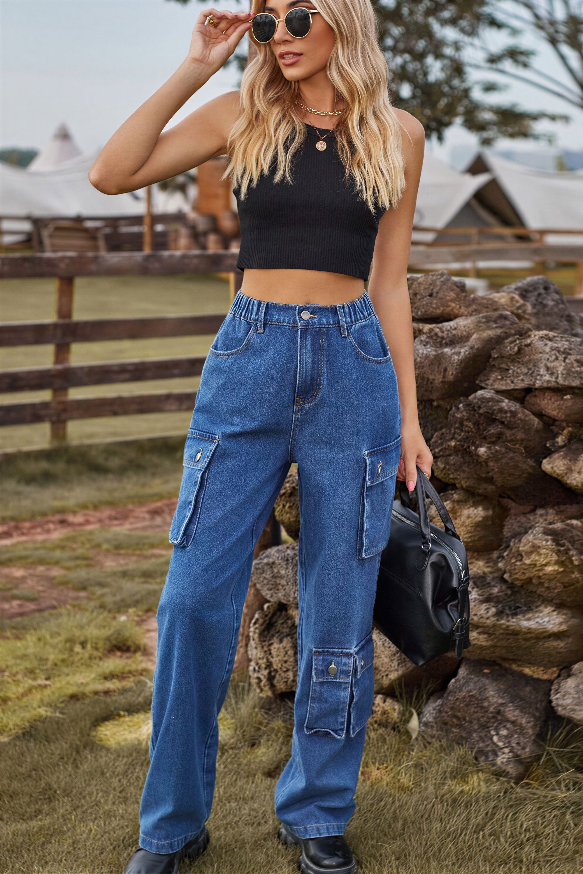 Carrie - Young adults and fashion-conscious individuals Multiple cargo pockets and corduroy texture Cargo Pants