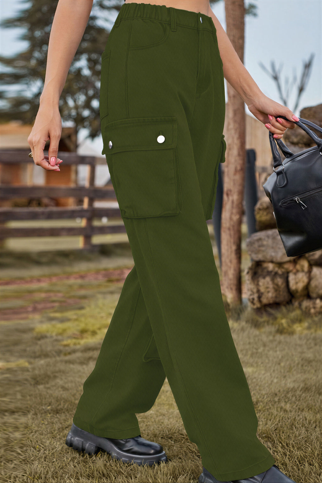 Carrie - Young adults and fashion-conscious individuals Multiple cargo pockets and corduroy texture Cargo Pants
