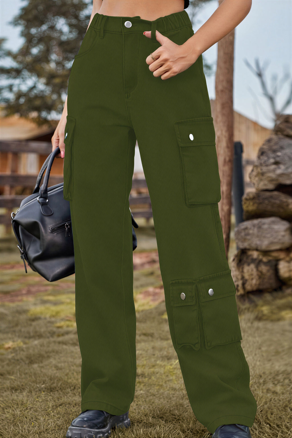 Carrie - Young adults and fashion-conscious individuals Multiple cargo pockets and corduroy texture Cargo Pants