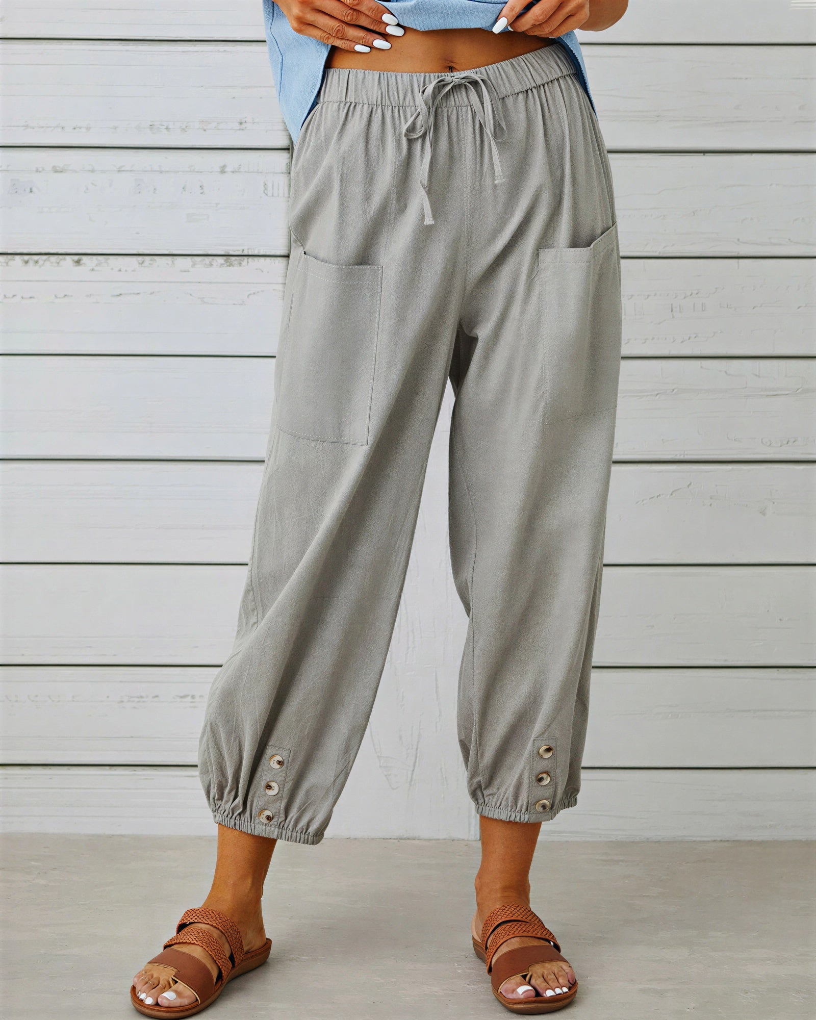 Meera - Dames knopdetail aan zoom Broek