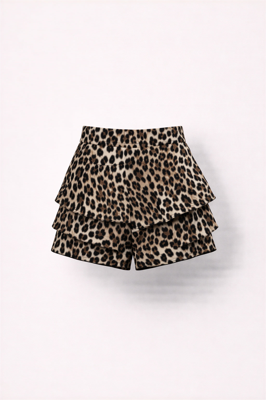 Vanessa - Young vrouwen Leopard tiered shorts & ruffled blouse Outfit