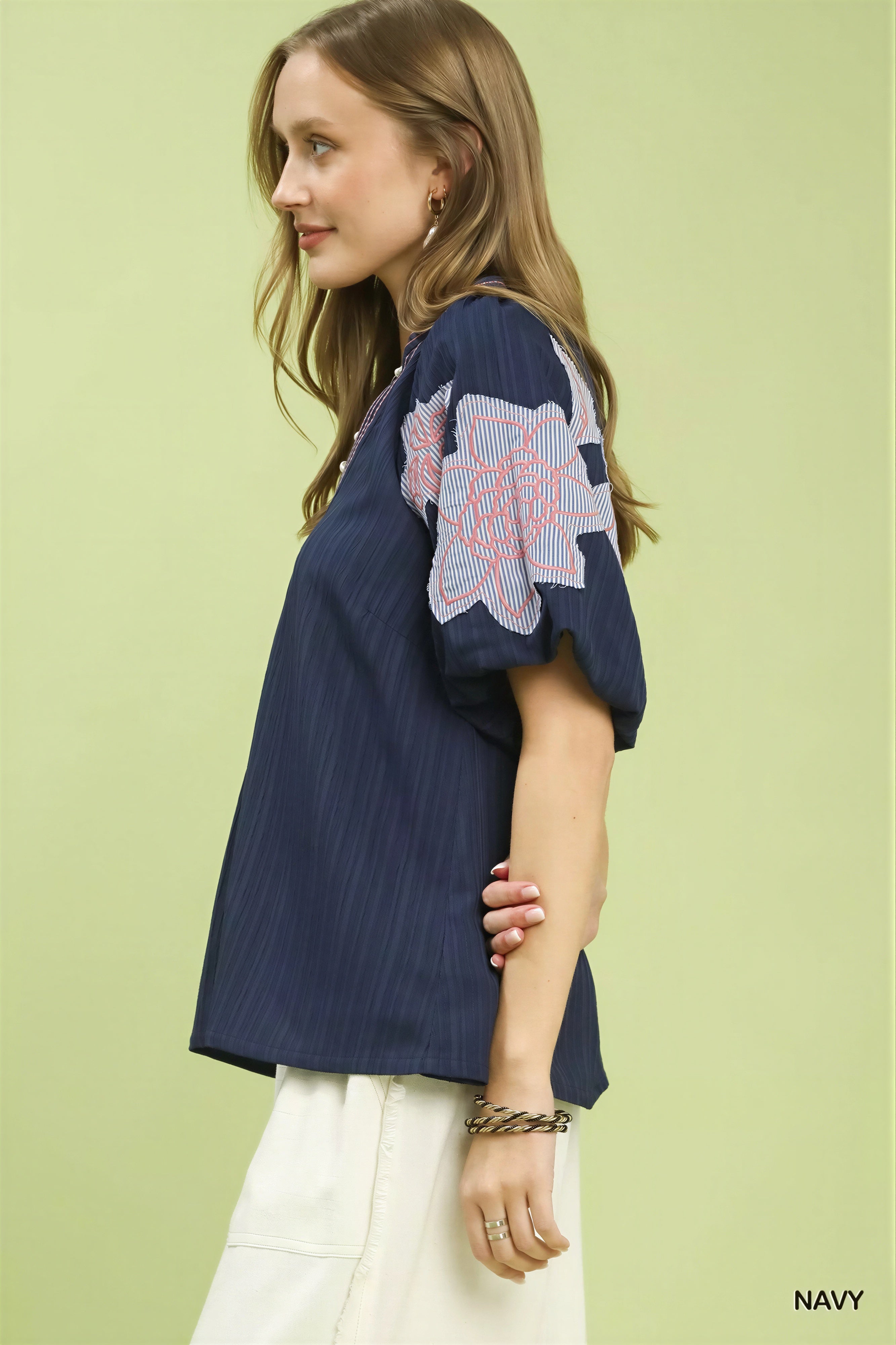 Jan - Women Embroidered puffed sleeves Blouse
