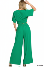 Siri - Vrouwen Gedraaide voorkant crop top en wijde broek Twee-delige set