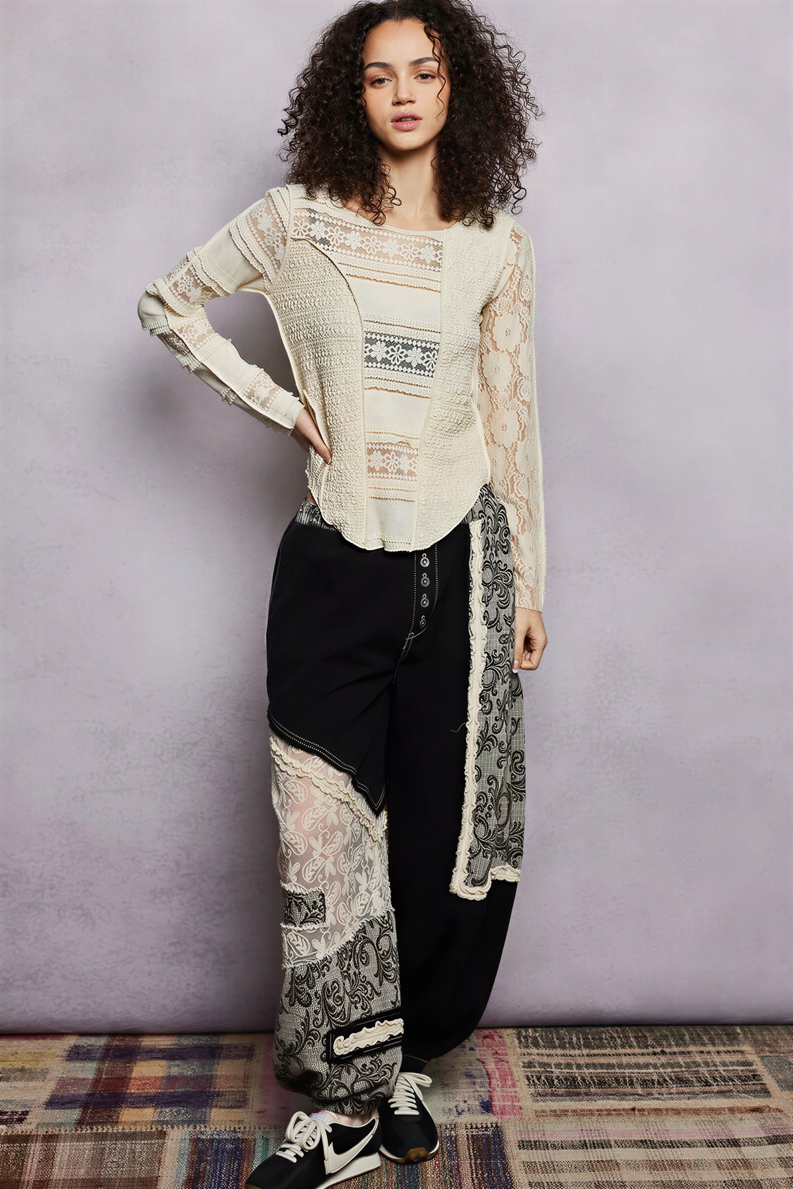 Siya - Young adults & women Patchwork lace & textured design Blouse