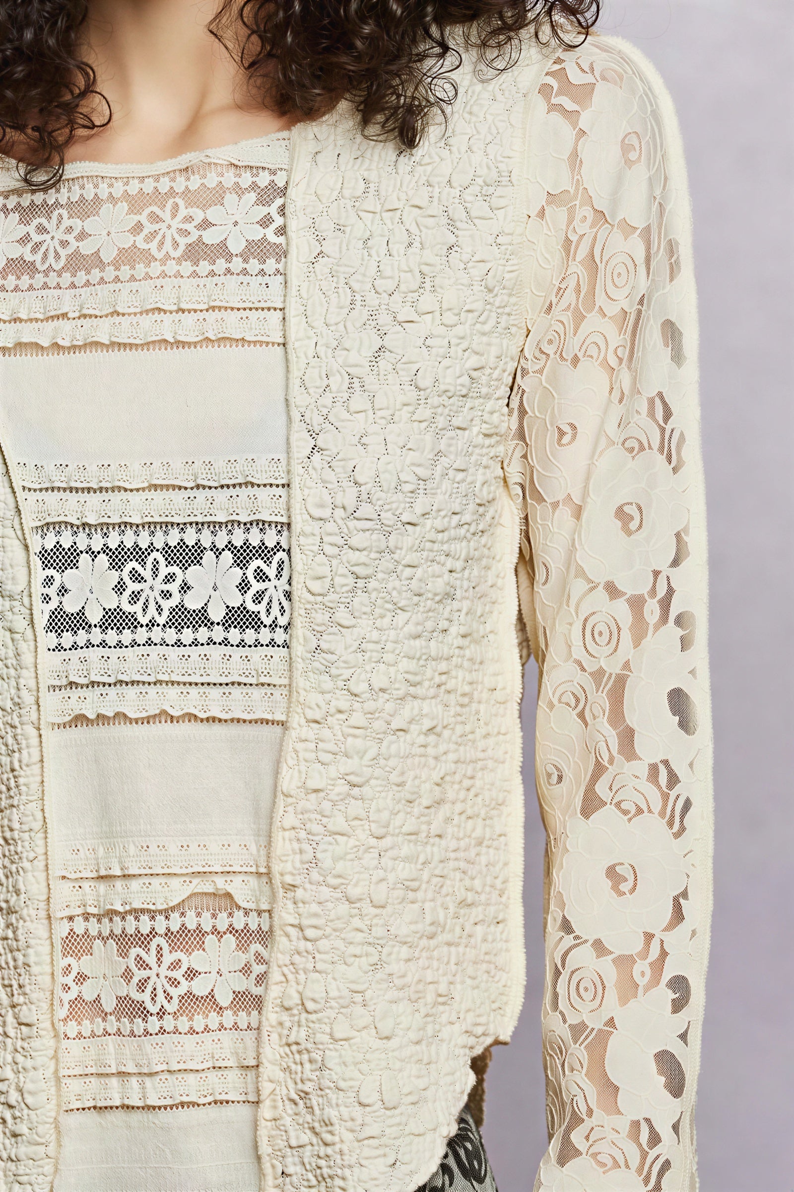 Siya - Young adults & women Patchwork lace & textured design Blouse