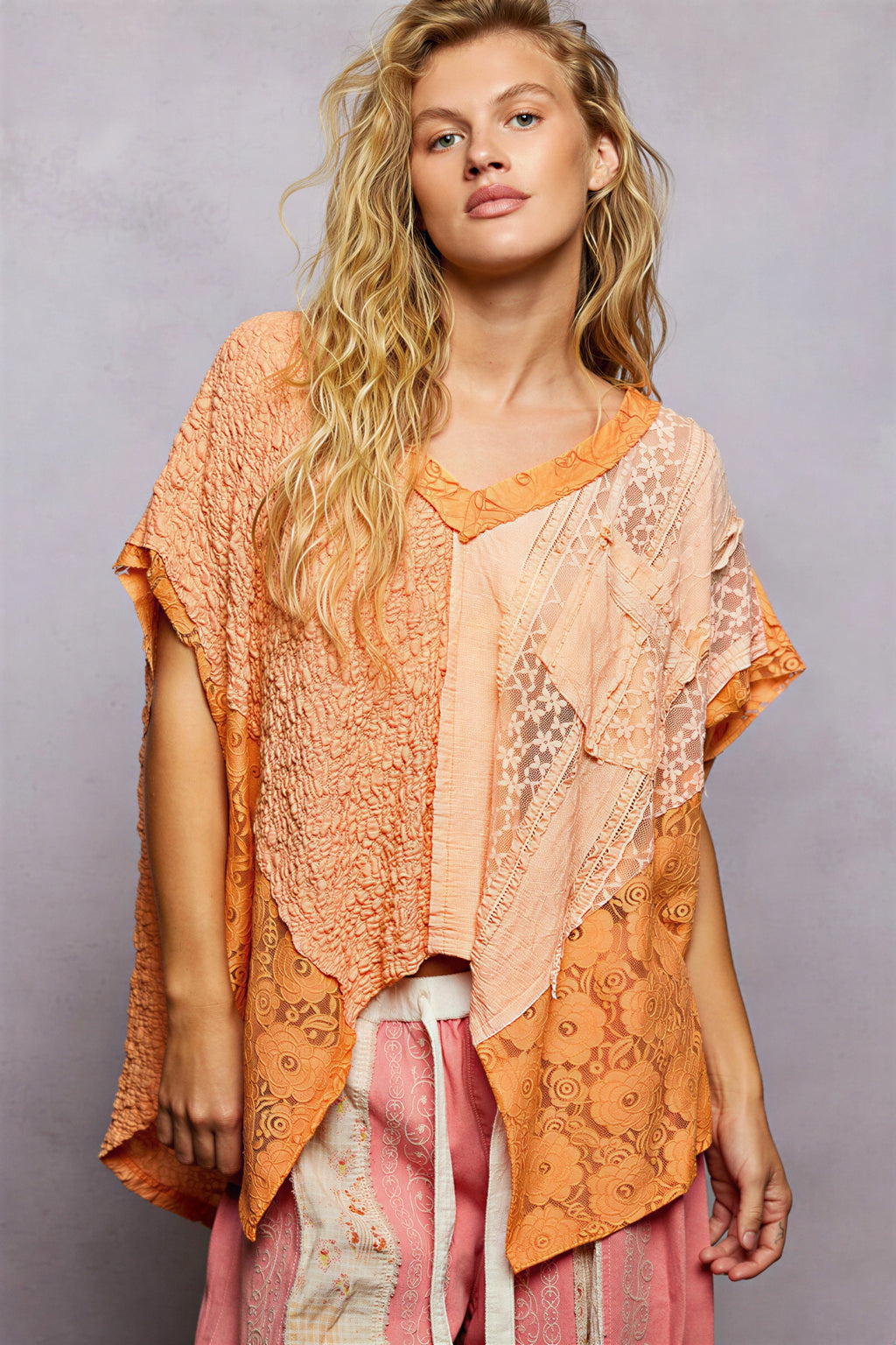 Elvia - Vrouwen Patchworkontwerp met kant Tuniek