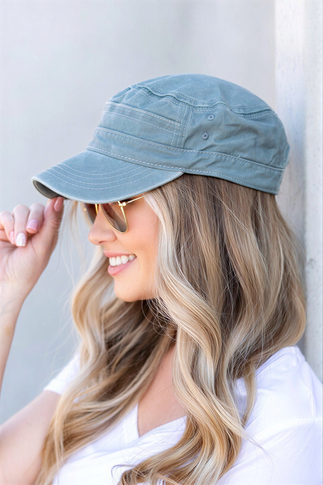Liz - Women Distressed wash and military-style design Cap