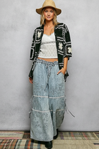 Scottie - Women Crochet knit with floral motifs Cardigan