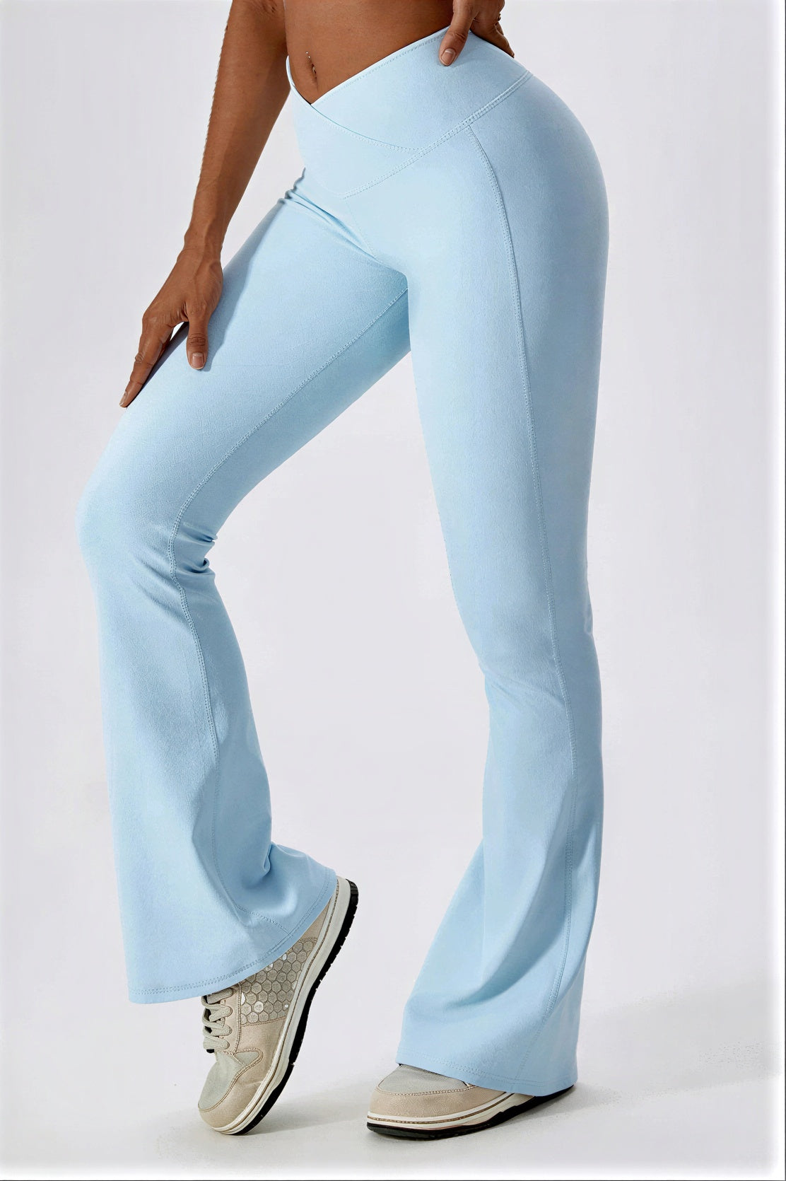 Antonella - Women V-waistband Leggings