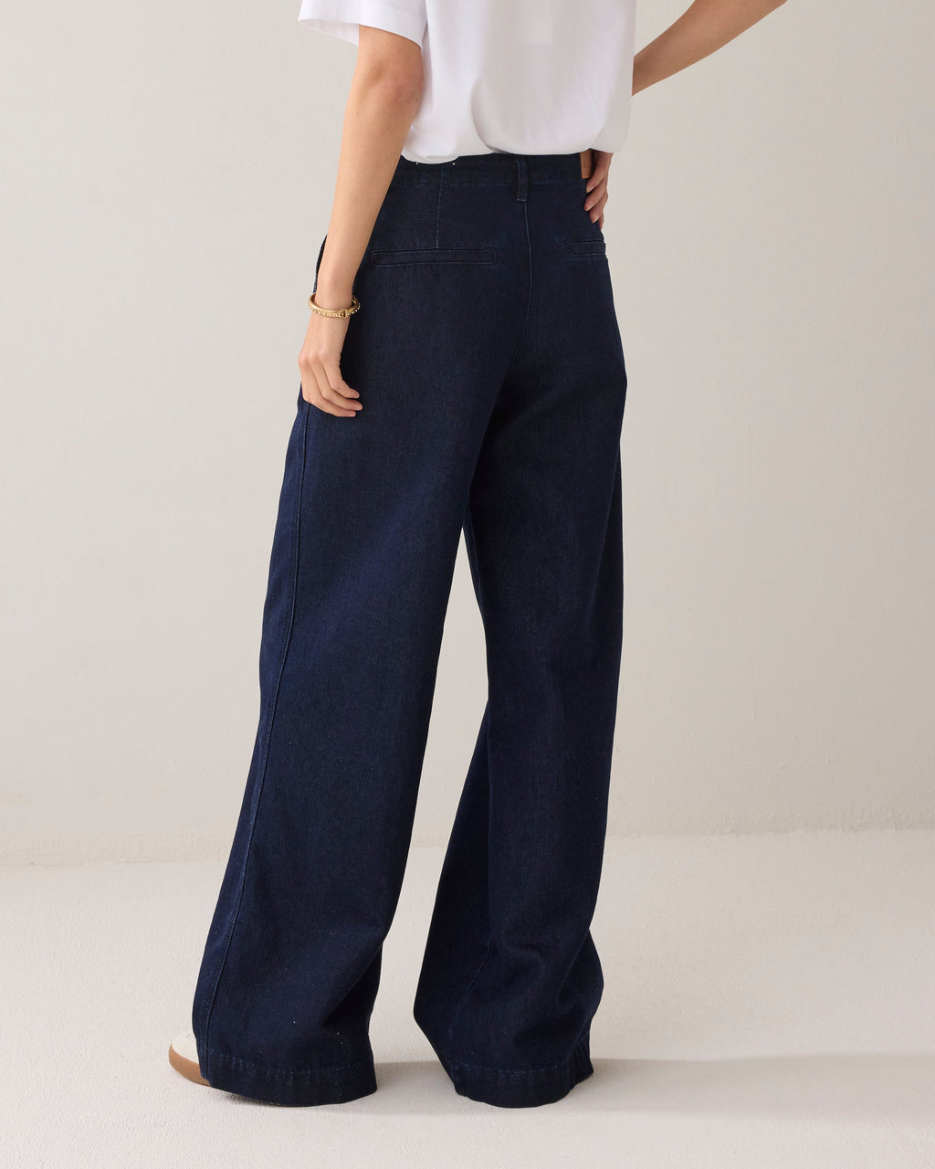 Felisa - Vrouwen Wijdvallend Silhouet Jeans en T-shirt Set