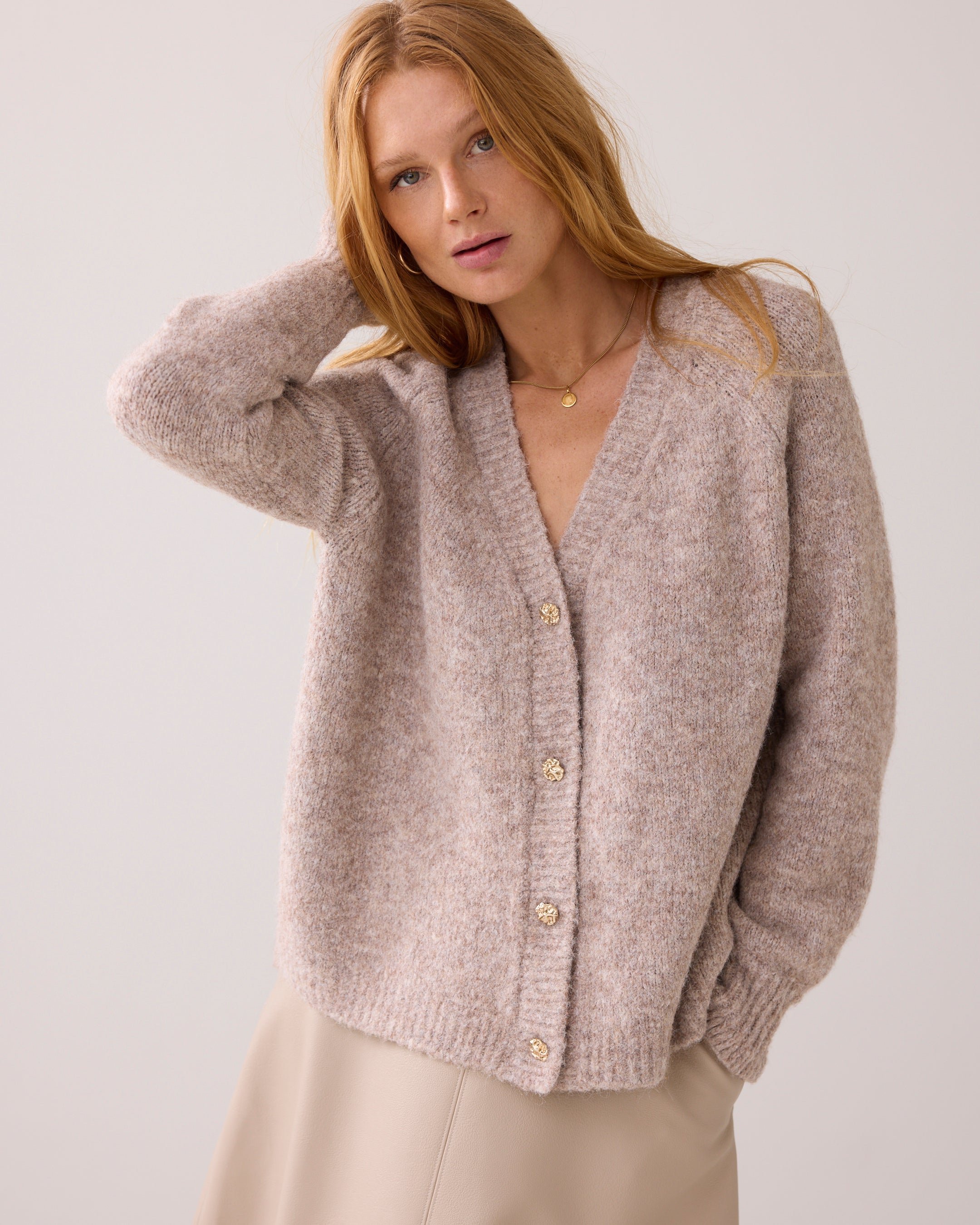 Gregoria - Dames Vest met Goudkleurige Knopen